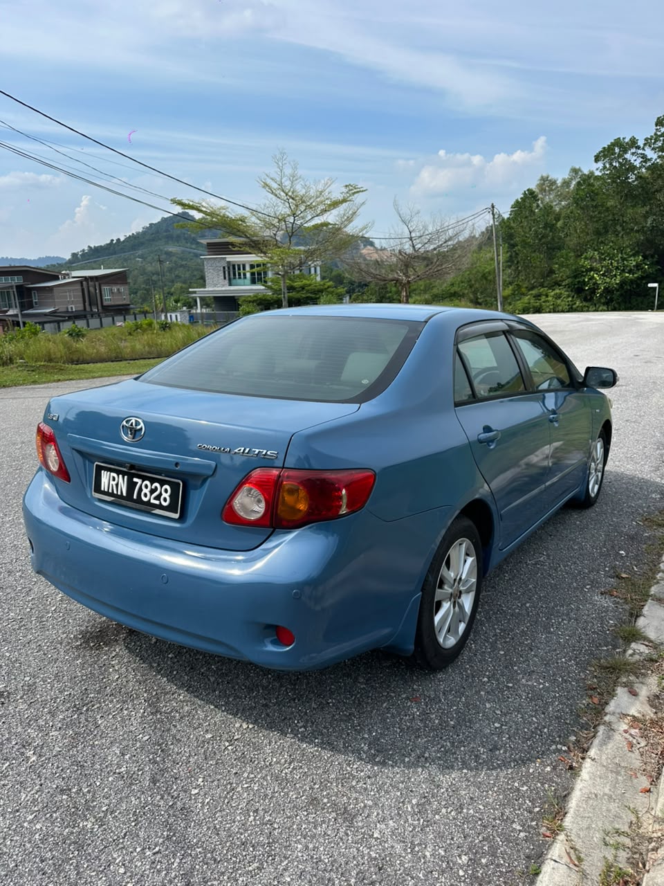 TOYOTA ALTIS 1.8 AUTO - 2012 - Image 9